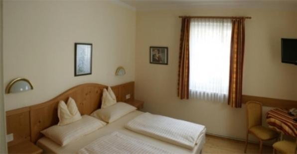 Hotel Gretl Krumpendorf Extérieur photo