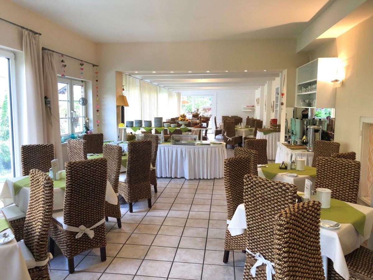 Hotel Gretl Krumpendorf Extérieur photo
